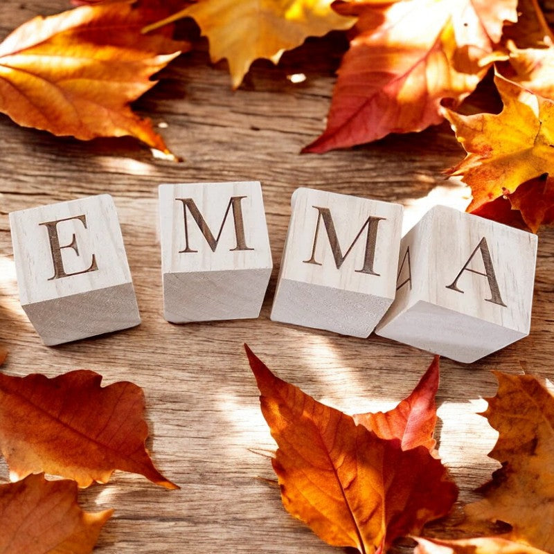 Blocs de noms en bois personnalisés